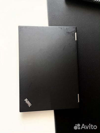 Lenovo yoga x380 i7 8th gen