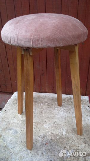 Стулья и табуретки