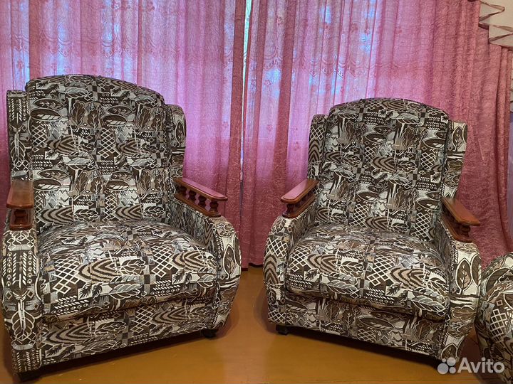 Диван и 2 кресла бу