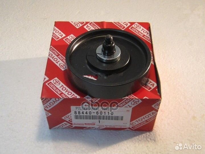 Ролик ремня приводного 8844060110 toyota
