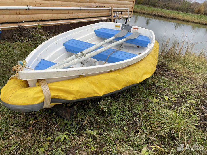 Лодка Walker Bay WB 8