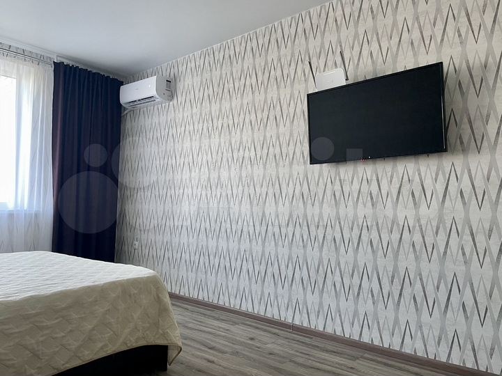 1-к. квартира, 42 м², 8/10 эт.