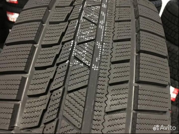 Firemax FM805 235/45 R18 98V