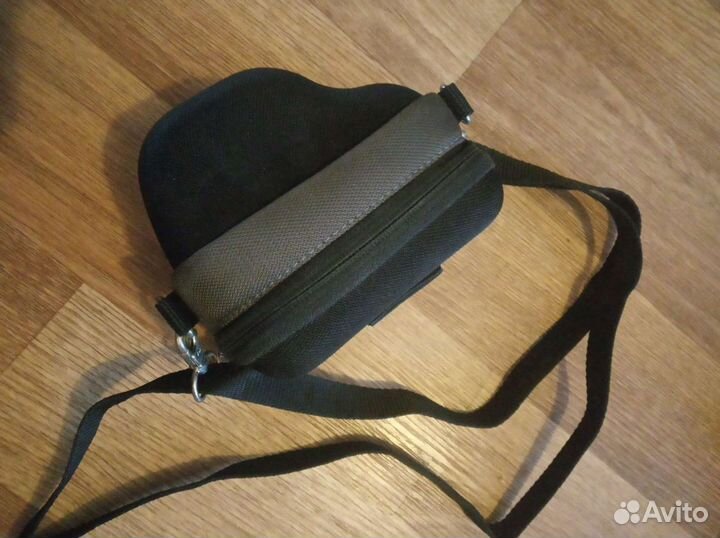 С Жёсткий кофр для фотокамеры