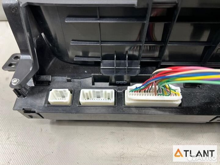 Спидометр toyota prius