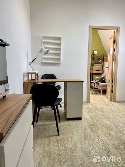 Аренда места мастера маникюра