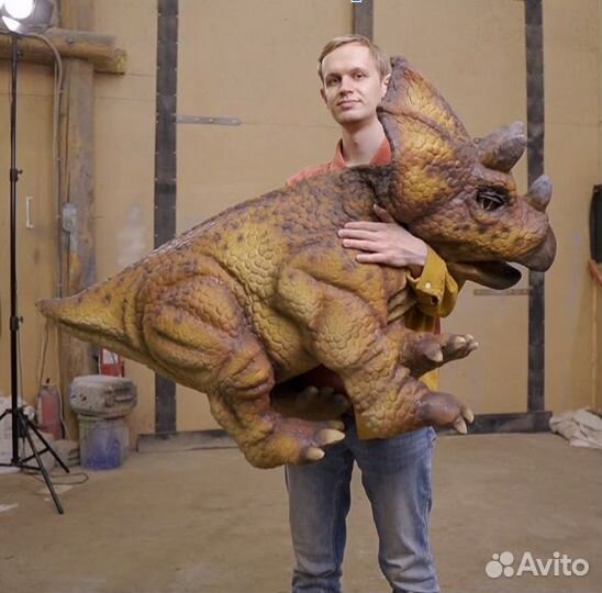 Марионетка динозавра