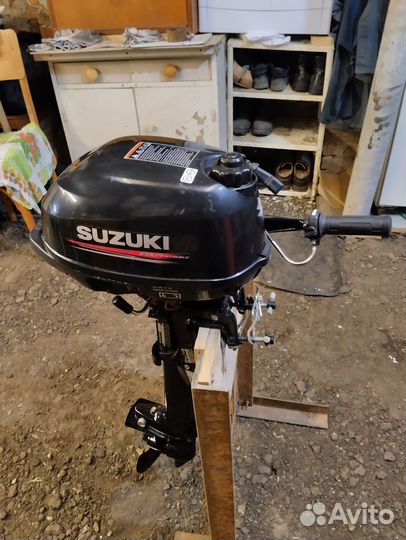 Лодочный мотор