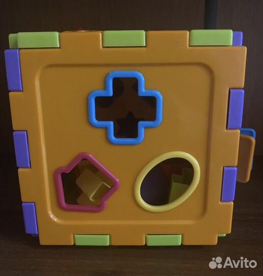 Кубик сортер