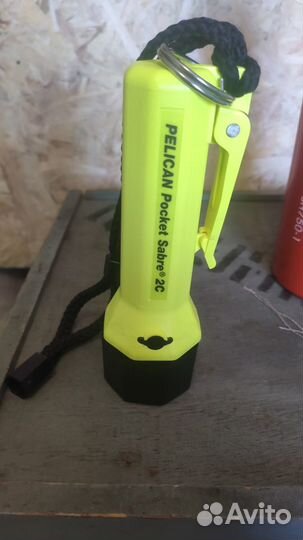 Фляга, фонарь