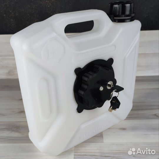 Крепление с замком для плоской канистры, petg/ FDM