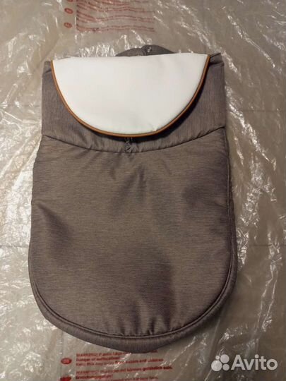 Накидка на ножки в коляску