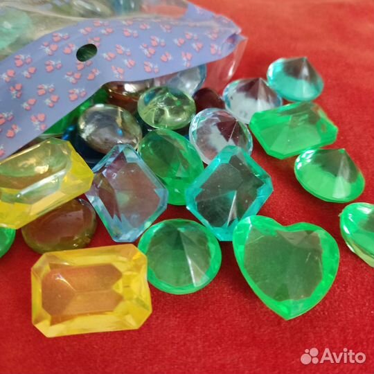 Камушки декоративные. Декор