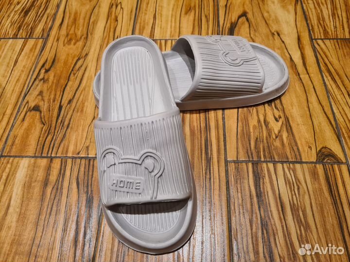 Тапки для бани и душа