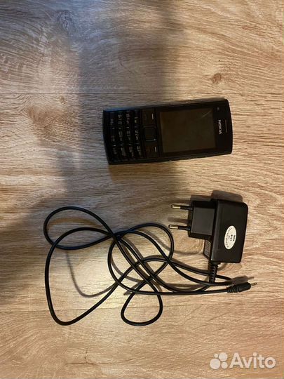 Кнопочный телефон Nokia