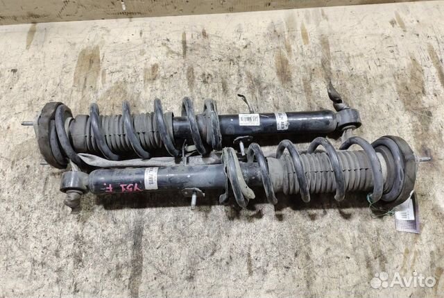 Стойки передние nissan fuga y51