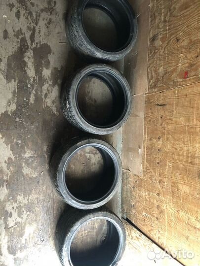 Toyo Proxes T1-R 285/30 R18