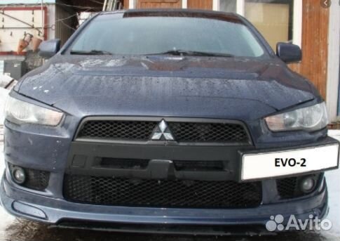 Накладка переднего бампера 