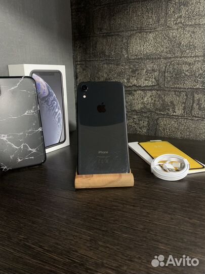 iPhone Xr 128, акб 100