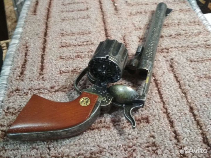 Револьвер детский