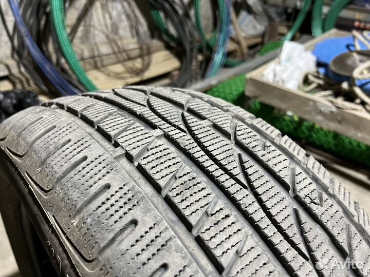 Powertrac SnowStar 215/55 R17 98H