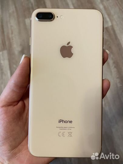 iPhone 8 Plus, 64 ГБ