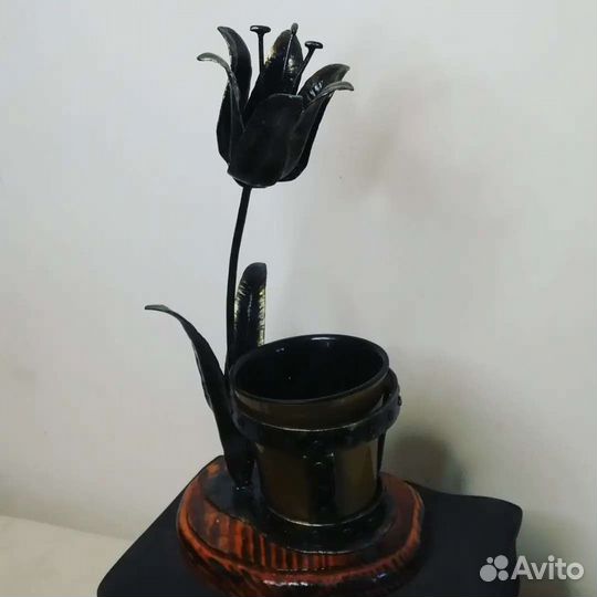 Цветы из металла