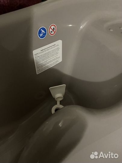 Ванночка для купания с горкой