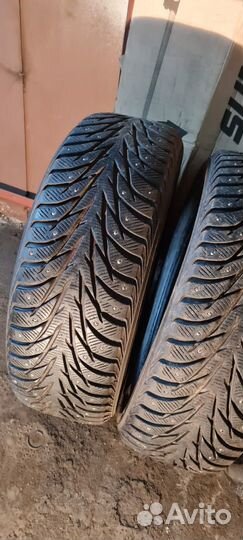 Yokohama Ice Guard IG35 235/55 R20 102