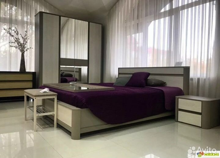 Спальня «Лацио» в стиле Хай-Тэк