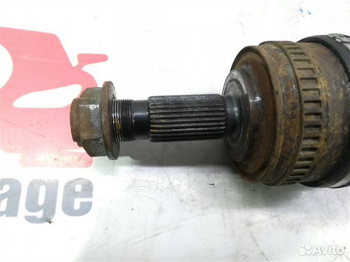 Привод передний правый Ssangyong Istana 631 OM662