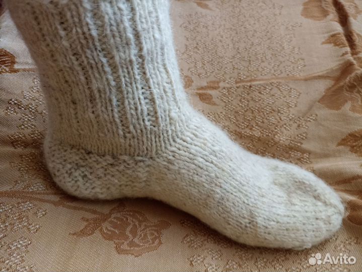 Носки из овечьей шерсти вязаные