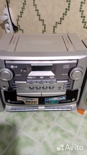Магнитофон LG CD-964AX