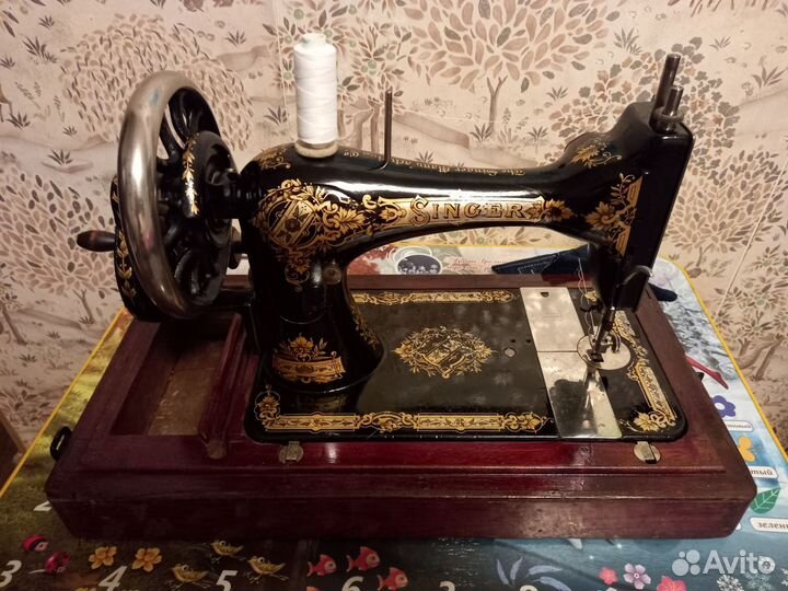 Швейная машина Singer