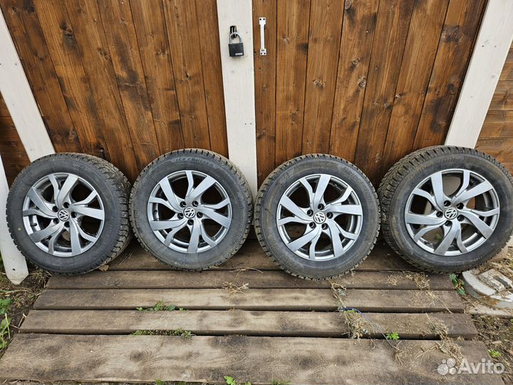 Зимние колеса на volkswagen polo r15