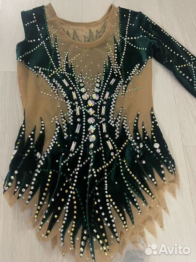 Костюм для фигурного катания