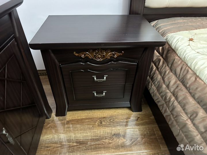 Спальный гарнитур китай