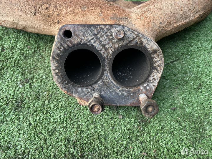 Выпускной коллектор ваз 1.5л 8 клапанный