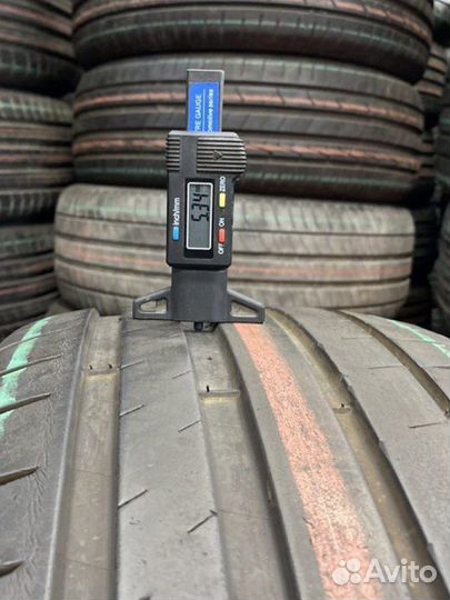 Michelin Pilot Sport 4 255/45 R19