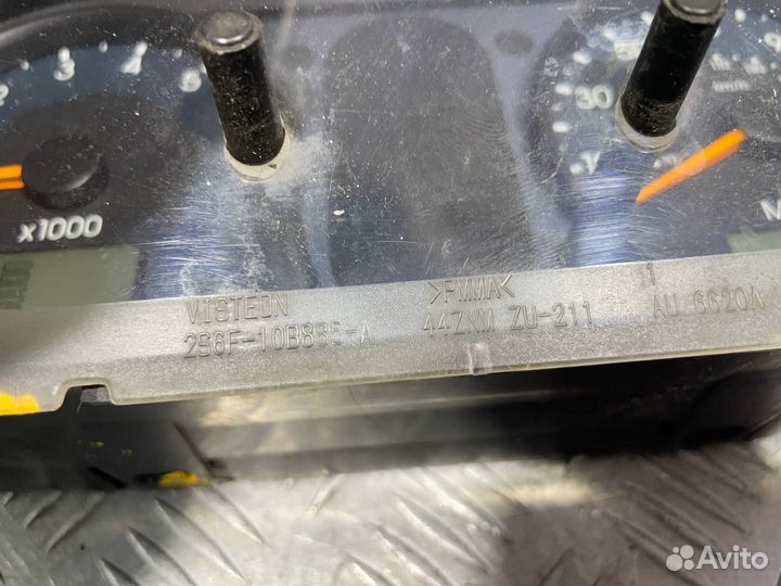 Б/У Панель приборов до 2005 г / бензин / 22*#00