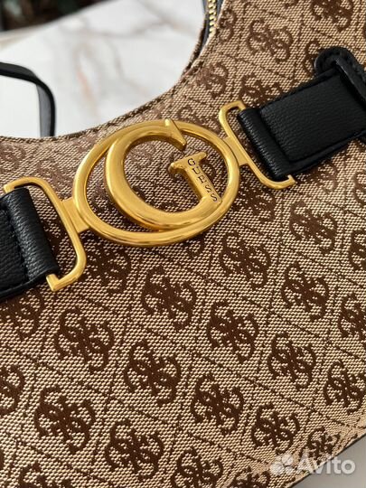 Сумка guess новая