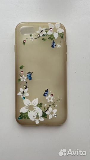 Чехлы на iPhone 7/8