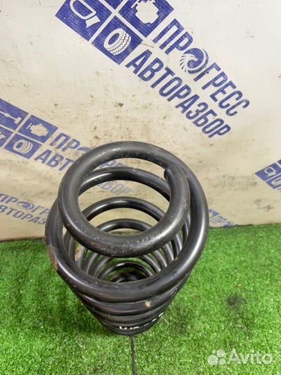 Пружина подвески задняя левая Volkswagen Jetta