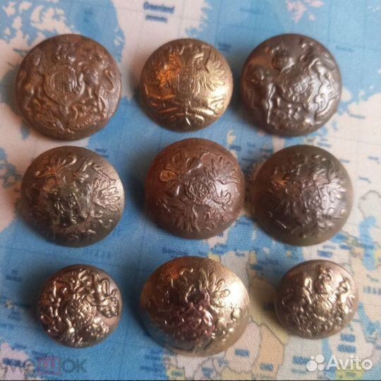 Пуговица, 3,4 фото - 200 р