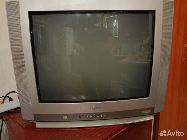 Телевизор