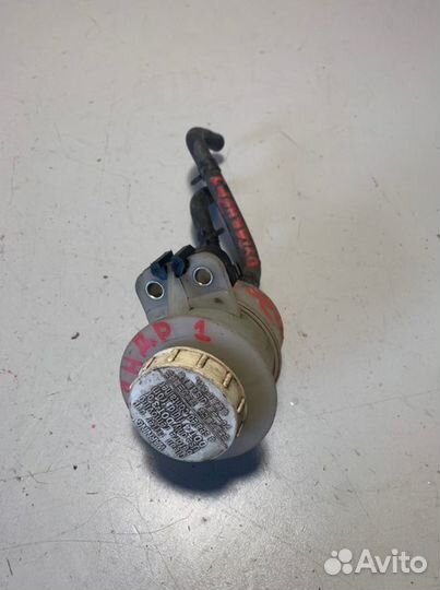 Бачок гидроусилителя Mitsubishi Outlander 1