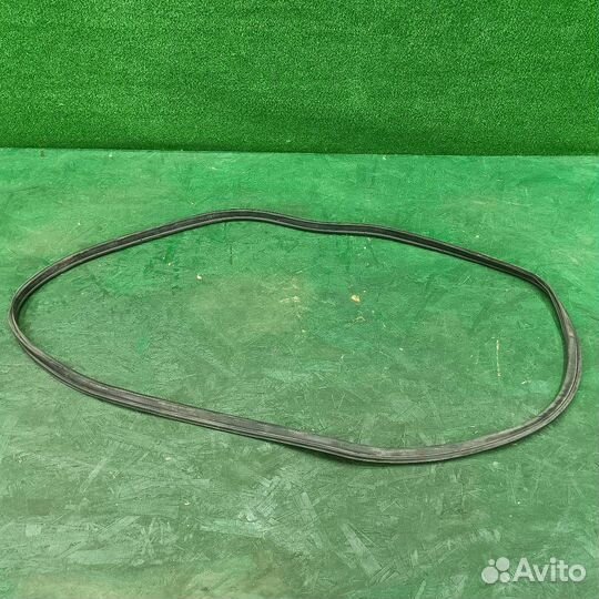 Уплотнитель дверного проема Citroen C5 рест. 2005