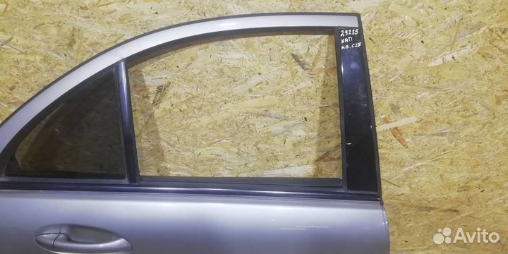 Дверь задняя правая Mercedes-Benz C-Класс