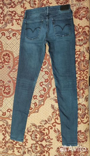 Джинсы женские levis 710