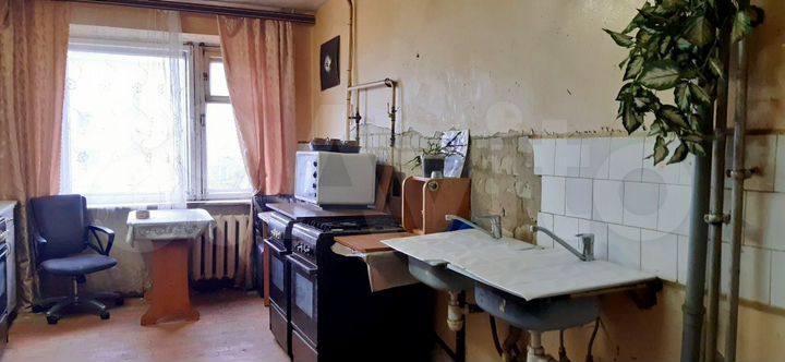 Комната 12,3 м² в 4-к., 4/5 эт.